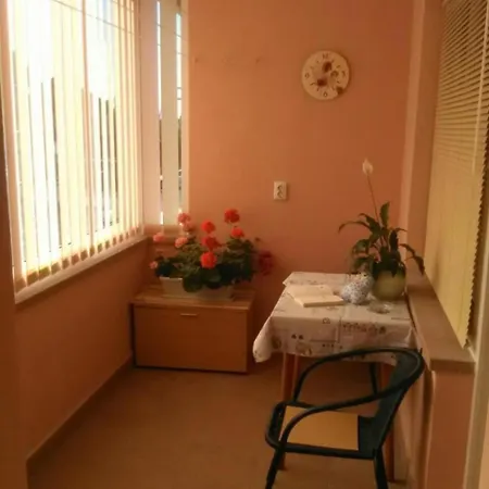 Appartement Skoljarev - Two Bedroom With Loggia And Street View Dubrovnik