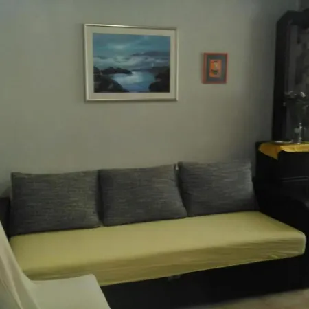 Appartamento Skoljarev - Two Bedroom With Loggia And Street View *